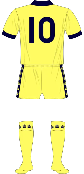 1977/78 Away [Back]
