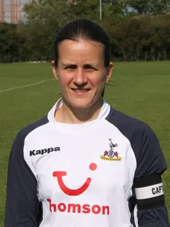 Gill Blackmore - 2005/06 Headshot