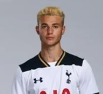 Nick Tsaroulla - 2016/17 Headshot