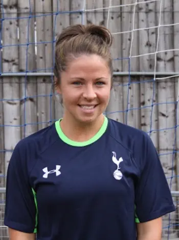 Robyn McEvoy - 2013/14 Headshot