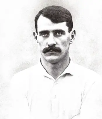 Tom Morris - 1900/01 Headshot